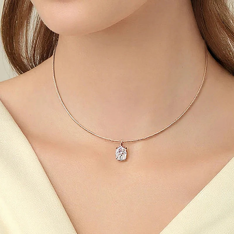 Smyoue Oval Moissanite Pendant Necklace