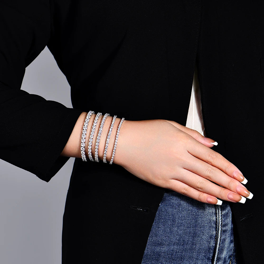 ATTAGEMS Moissanite Tennis Bracelet
